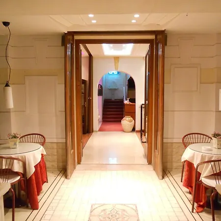 ホテル Primavera 3*